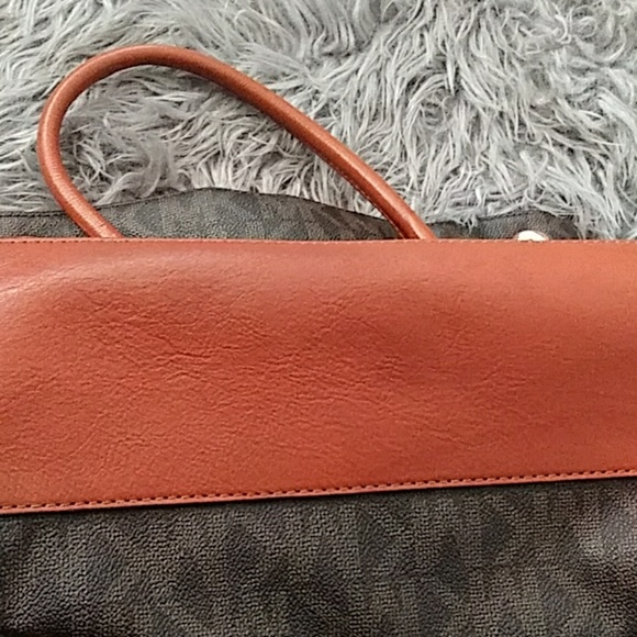 Michael Kors purse and wallet - Picture 6 of 8